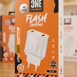 شاحن One Flash الذكي بقوة 35 واط (Combo Pack)